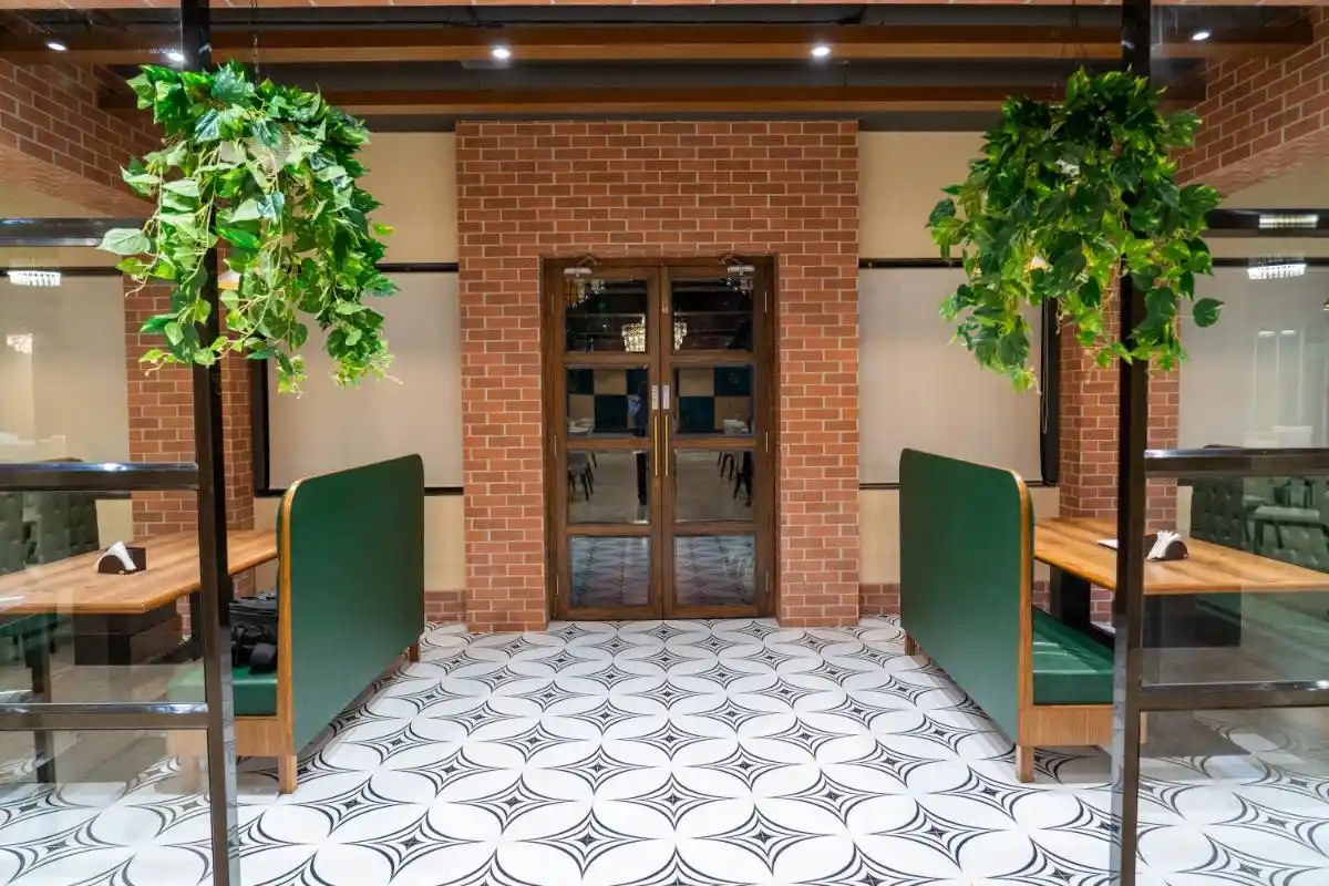 Restaurant & Banquet Hall